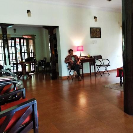 Urban Retreat Homestay منغالور المظهر الخارجي الصورة